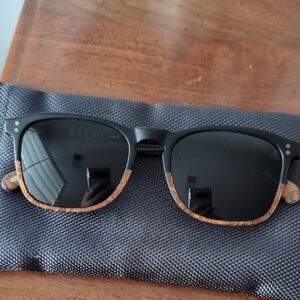 Raen Wiley Two-tone Glasses